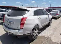 2012 Cadillac SRX photo