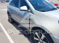 2012 Cadillac SRX photo