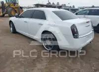 2012 Chrysler 300 фото