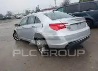 2012 Chrysler 200 photo