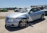 2012 Chrysler 200 photo