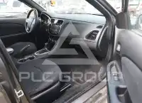 2012 Chrysler 200 photo