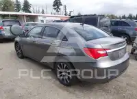 2012 Chrysler 200 photo