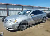 2012 Chrysler 200 photo