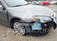 2012 Chrysler 200 photo