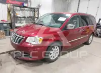 2012 Chrysler TOWN & COUNTRY фото