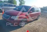 2012 Chrysler TOWN & COUNTRY photo
