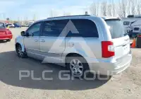 2012 Chrysler TOWN & COUNTRY photo