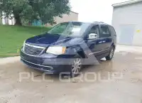 2012 Chrysler TOWN & COUNTRY photo
