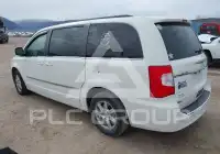 2012 Chrysler TOWN & COUNTRY фото