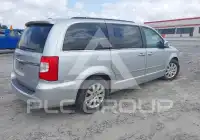 2012 Chrysler TOWN & COUNTRY фото