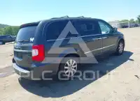 2012 Chrysler TOWN & COUNTRY photo