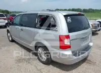 2012 Chrysler TOWN & COUNTRY фото