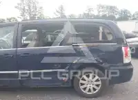 2012 Chrysler TOWN & COUNTRY photo