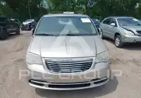 2012 Chrysler TOWN & COUNTRY фото