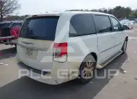 2012 Chrysler TOWN & COUNTRY фото