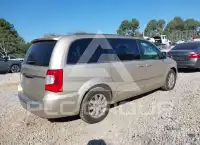 2012 Chrysler TOWN & COUNTRY photo
