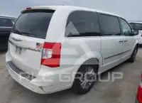 2012 Chrysler TOWN & COUNTRY фото