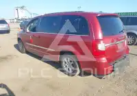 2012 Chrysler TOWN & COUNTRY photo