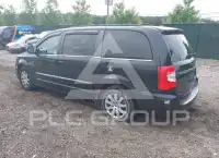 2012 Chrysler TOWN & COUNTRY photo