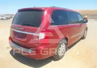 2012 Chrysler TOWN & COUNTRY фото