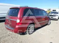 2012 Chrysler TOWN & COUNTRY фото