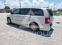 2012 Chrysler TOWN & COUNTRY photo