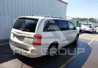 2012 Chrysler TOWN & COUNTRY photo