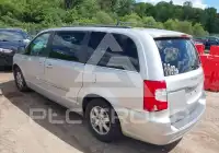 2012 Chrysler TOWN & COUNTRY фото