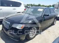 2012 Chrysler 300 фото