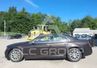 2012 Chrysler 300 фото