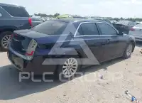 2012 Chrysler 300 photo