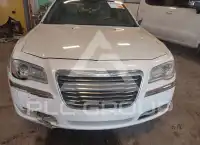 2012 Chrysler 300 фото