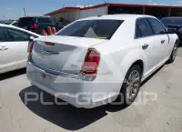 2012 Chrysler 300 фото