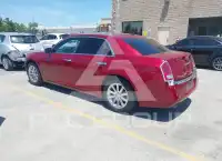 2012 Chrysler 300 фото