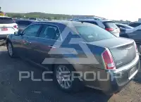 2012 Chrysler 300 фото