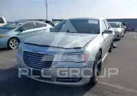 2012 Chrysler 300 фото