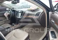 2012 Chrysler 300 photo