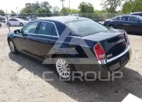 2012 Chrysler 300 photo