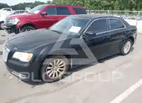 2012 Chrysler 300 фото