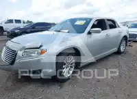 2012 Chrysler 300 photo