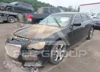 2012 Chrysler 300 фото