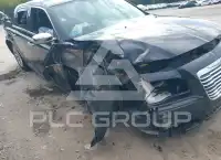 2012 Chrysler 300 photo
