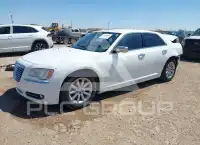 2012 Chrysler 300 photo