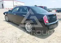 2012 Chrysler 300 photo