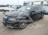 2012 Chrysler 300 фото
