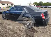 2012 Chrysler 300 photo