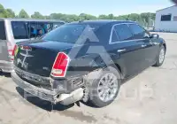 2012 Chrysler 300 фото