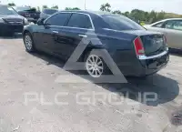 2012 Chrysler 300 photo