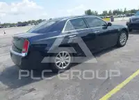 2012 Chrysler 300 photo